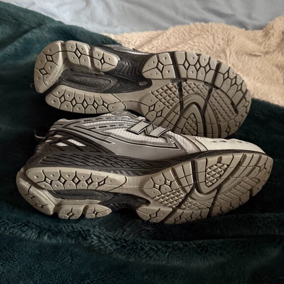 New Balance 1906R Gray - Size 11 - Picture 3 of 4